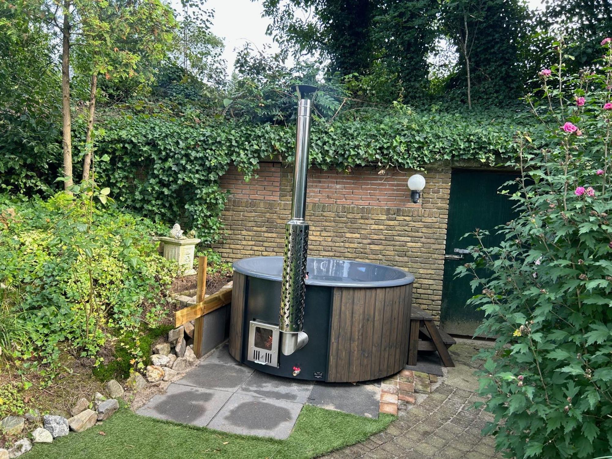 Villa Bosboerderij De Goudsberg Met Hottub In Tuin Lunteren Esterno foto